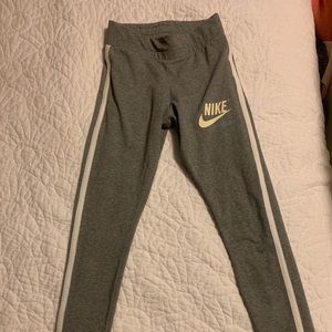 Ankle length Nike leggings